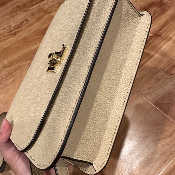 Ralph Lauren Sophee Small Leather Convertible Bag - Picture 4 of 8